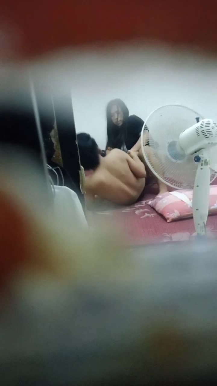 Cowoknya Di Paksa Konteksnya 1 yq89mh9kmjmr
